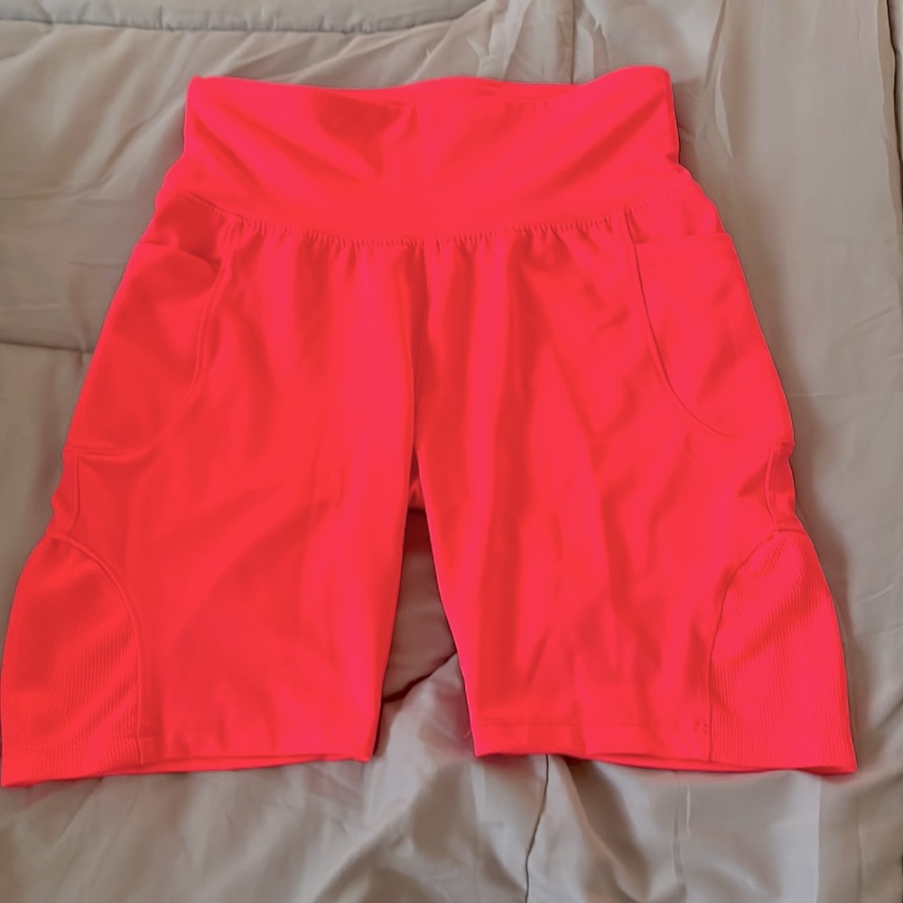 neon pink athletic shorts 💓